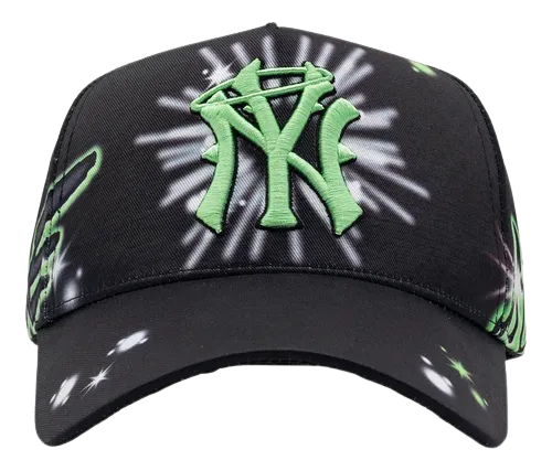 31 Hats – Graffiti