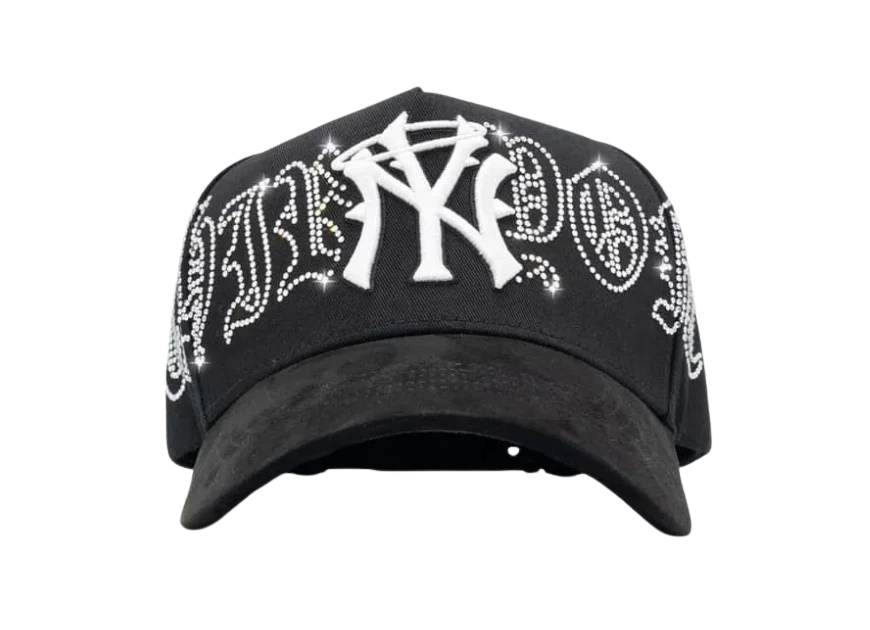 31 Hats – NY Crystals White