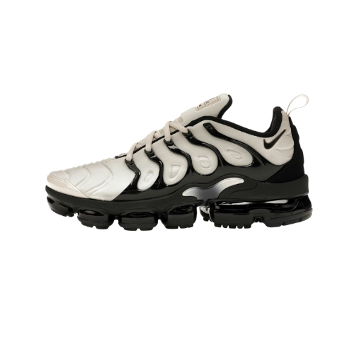 VaporMax Plus B&W